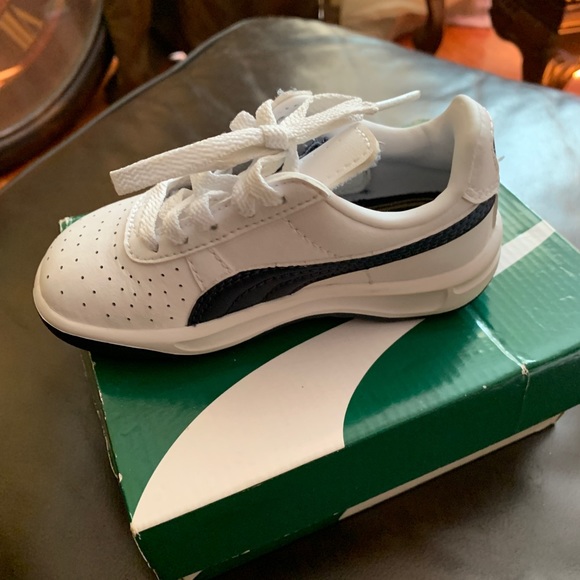 Toddler boy puma shoes - Picture 2 of 6